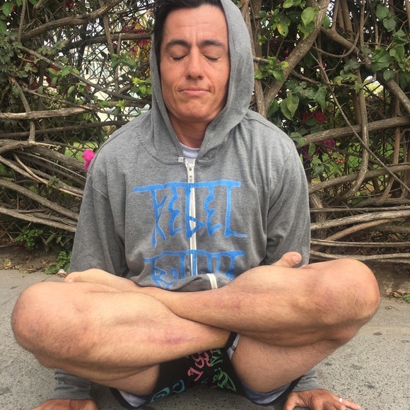 Rebel Buddha logo zip up - Picture 8 of 8